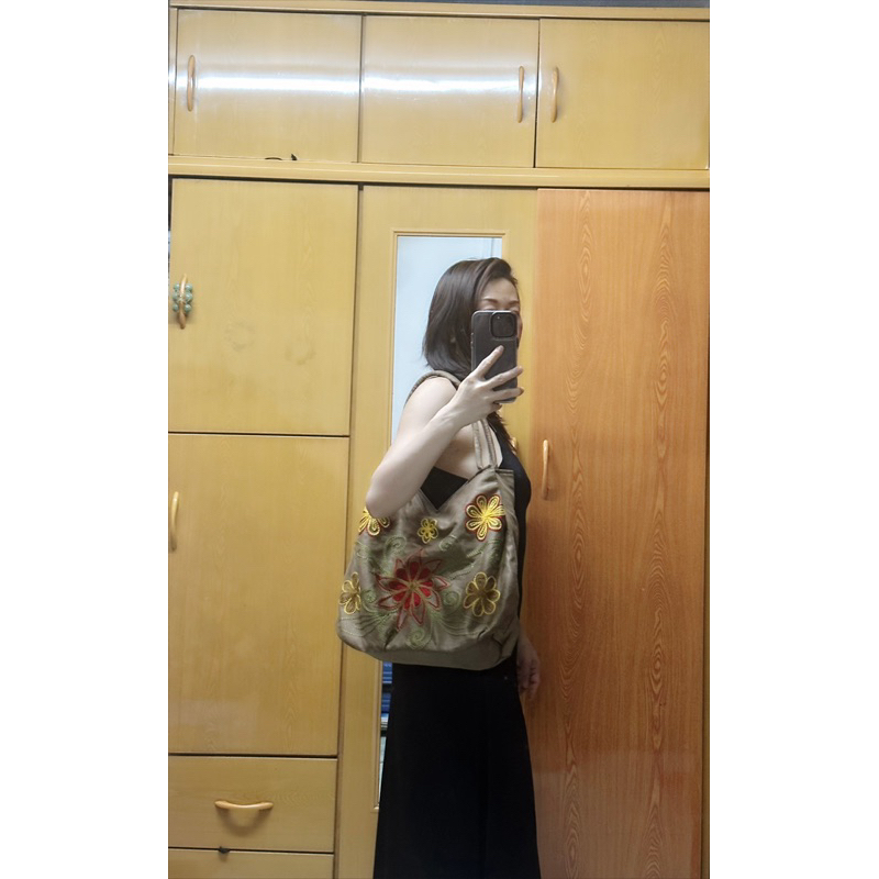 Túi thêu kết cườm xuất nhật