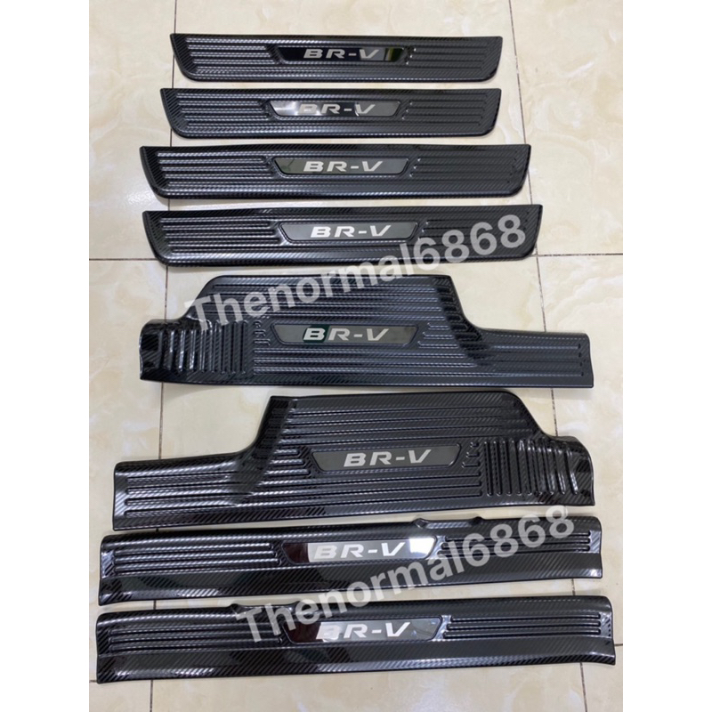 Ốp chân trong ngoài carbon Honda BRV 2023+ 2024 vân cacbon cao cấp