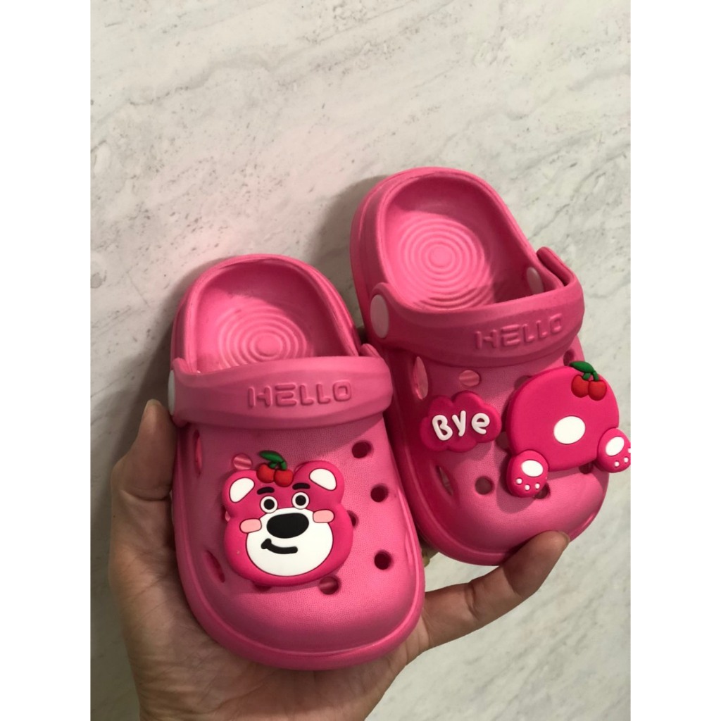 Hàng chuẩn loại 1_ Dép sục cho bé họa tiết Cực Cute, Dép có quai cho bé từ 1-4 tuổi