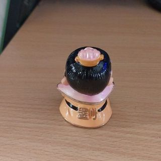 tượng mimi lủu bị