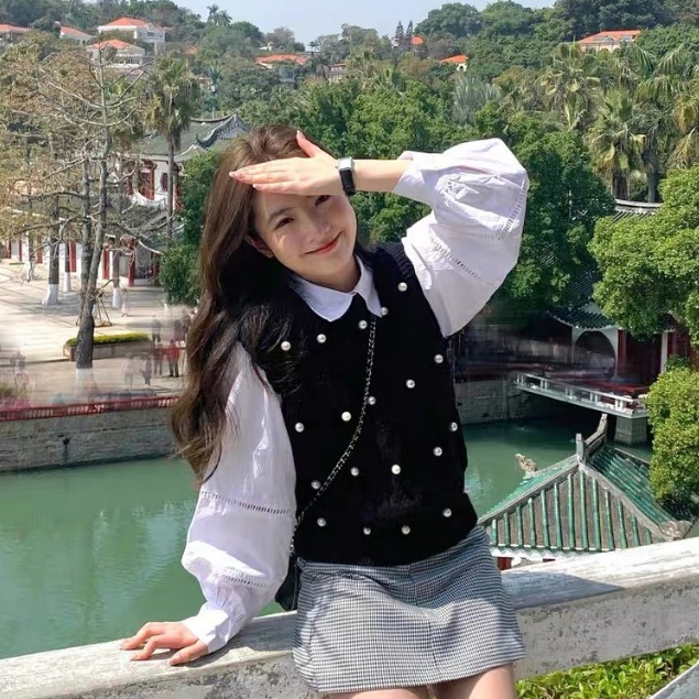 Gile len màu đen đính ngọc tiêu thư, áo dệt kim thu đông dáng rộng DELIZ STUDIO