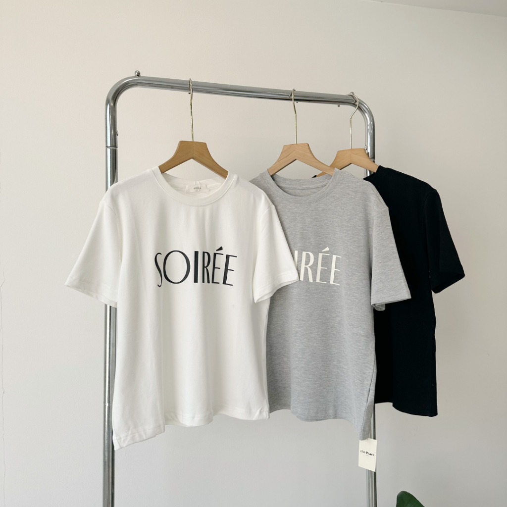 Áo thun in chữ SOIREE , The Peace