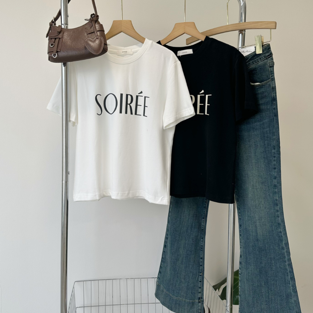 Áo thun in chữ SOIREE , The Peace