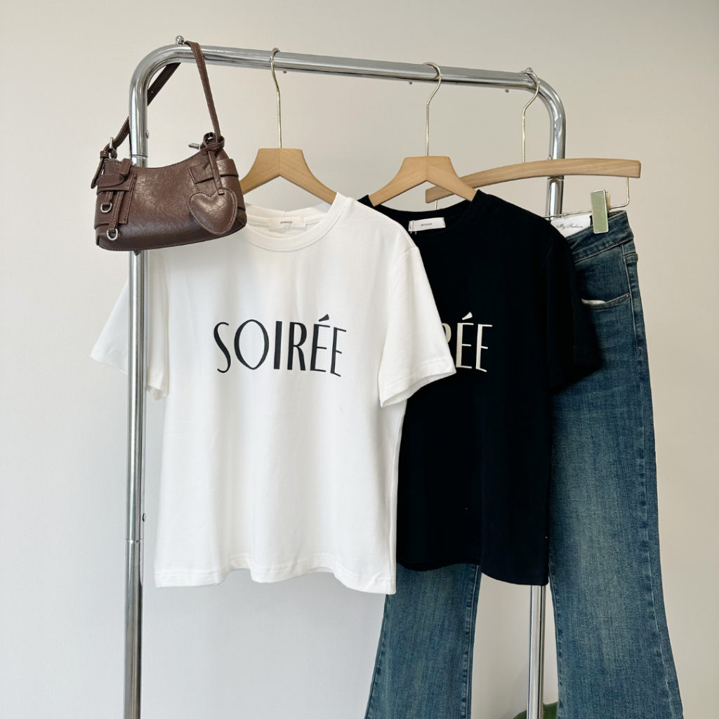 Áo thun in chữ SOIREE , The Peace