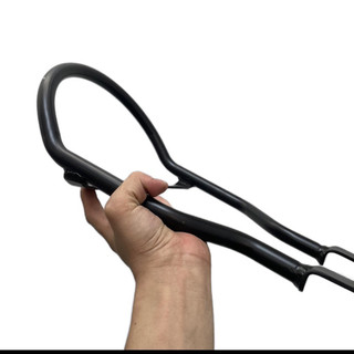 Tay dắt xe XSR155, Vòm tròn cổ điển