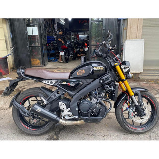 Tay dắt xe XSR155, Vòm tròn cổ điển