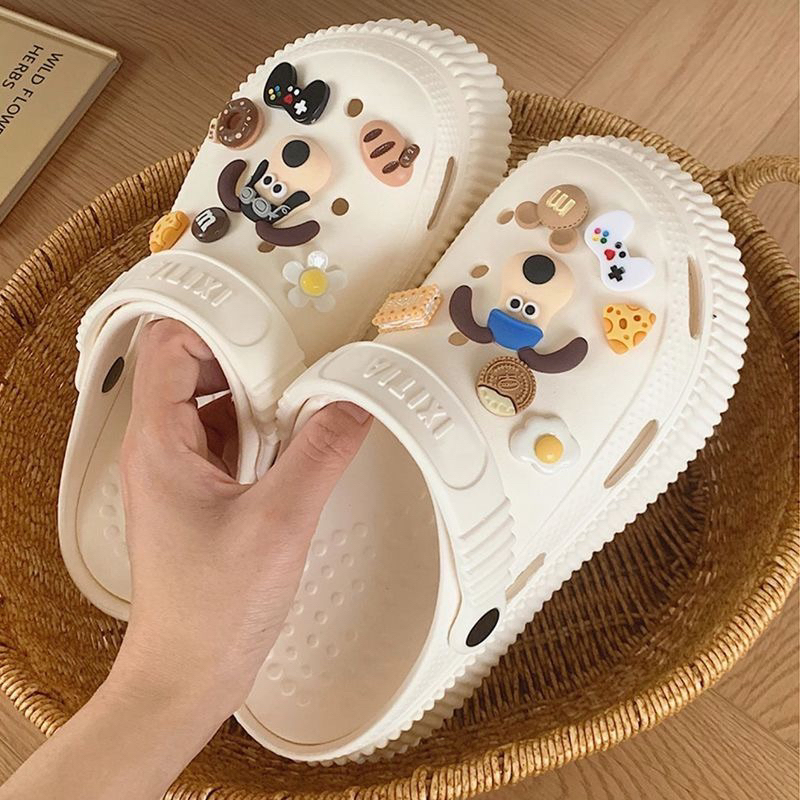 Xăng đan Đế Dày 6cm Đục Lỗ Họa Tiết Hoạt Hình Cho Nữ