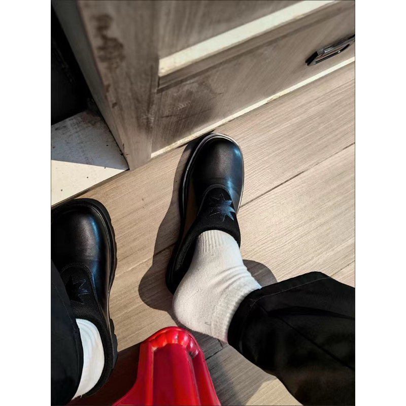 KAMI ANGER MULE - Giày lười sục da pu thu đông nam cleanfit