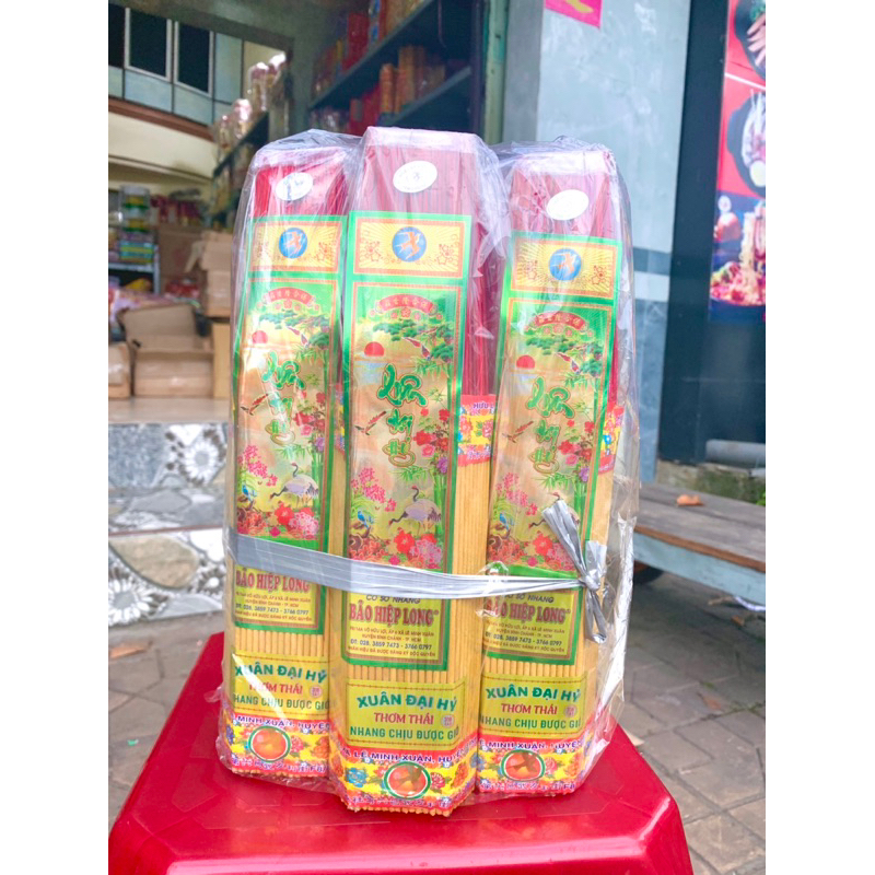 Nhang Thơm Thái Xuân Đại Hỷ Chịu Được Gió, Ít Tàn, Ít Khói