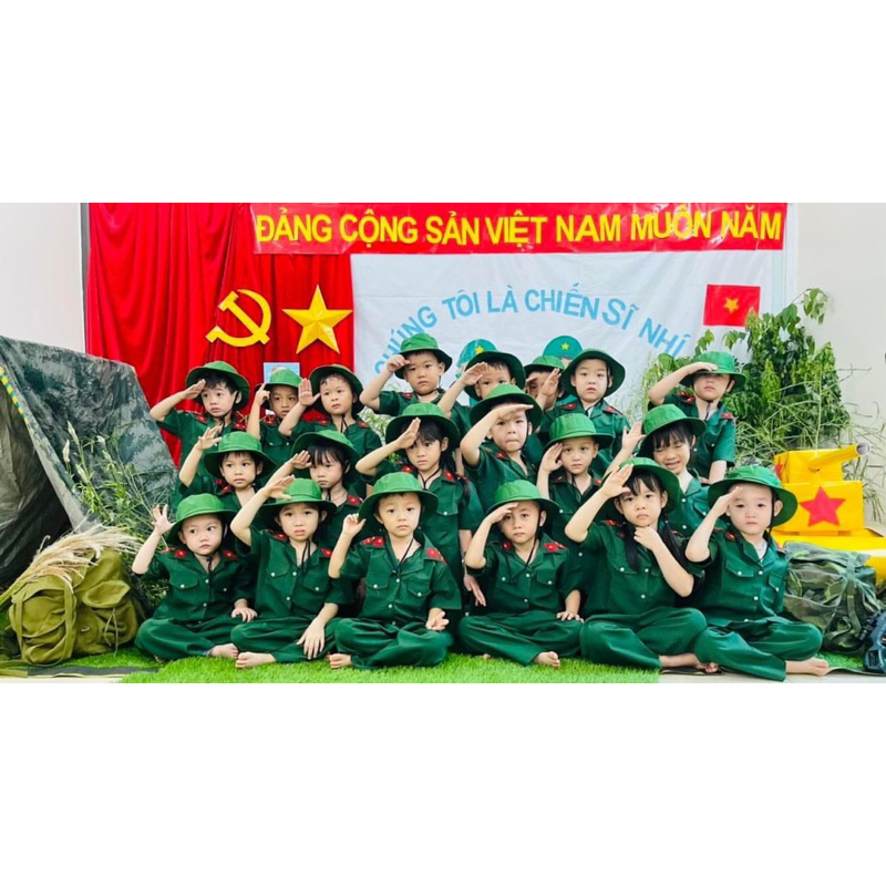 Bộ trang phục công an, bộ đội, cs giao thông, công nhân cho bé trai bé gái nhập vai nhân vật