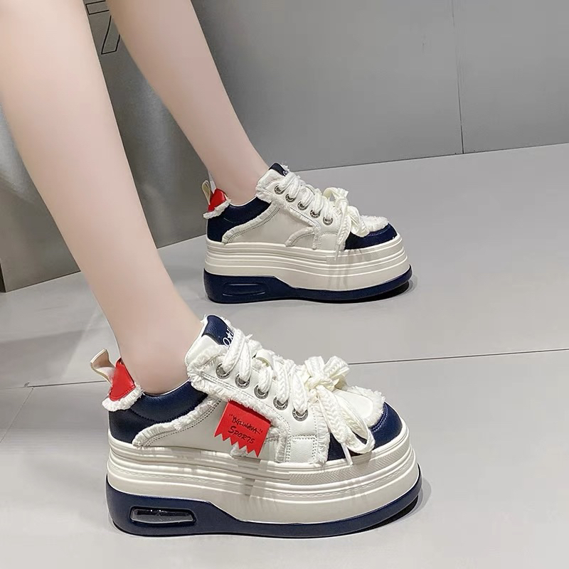 Giày thể thao nữ đế bánh mỳ 8cm