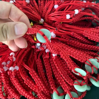 Vòng chỉ đỏ đồng điếu may mắn
