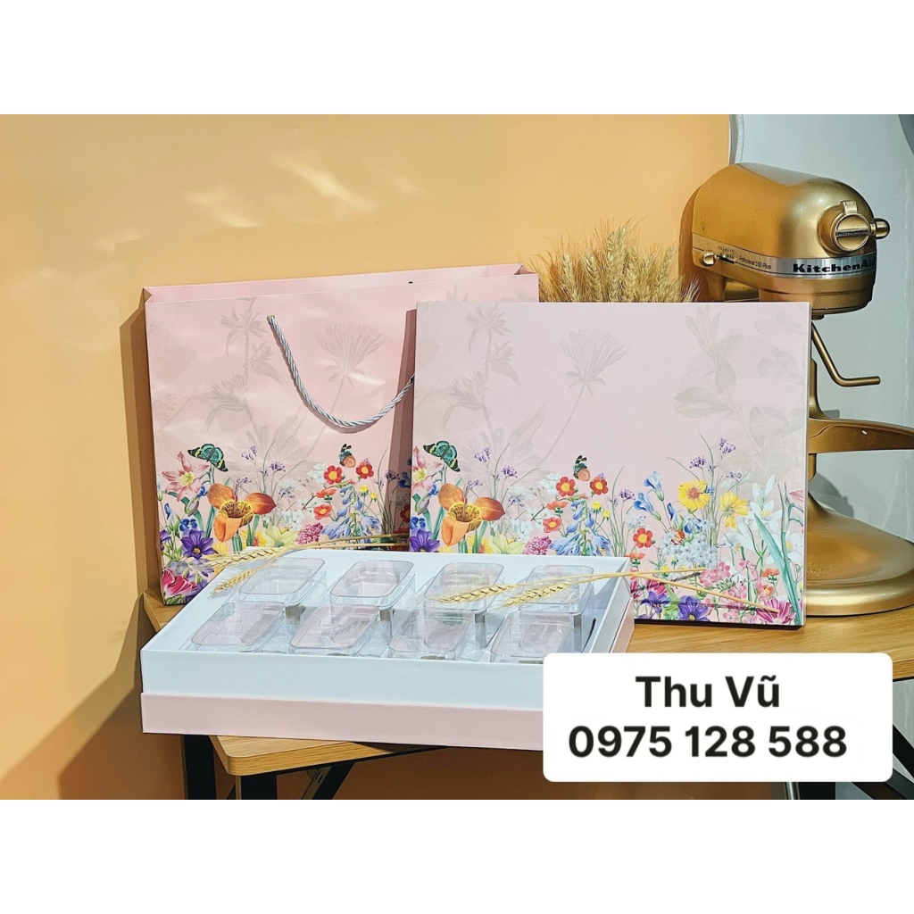 Hộp Đựng Quà Tết Diên Vỹ