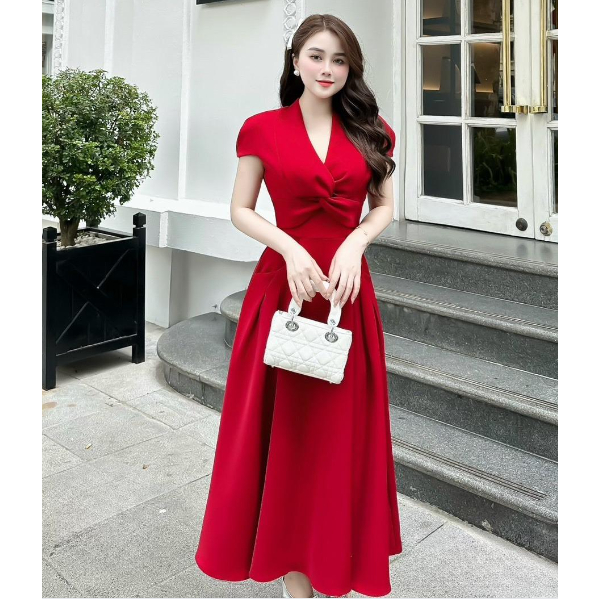 Váy Đỏ Thiết Kế MAY M38 Chất Liệu Trượt Dior Xoắn Ngực - Đầm Đỏ Dự Tiệc Sang Trọng Chuẩn MAY