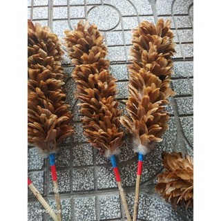 Chổi lông gà quét bụi