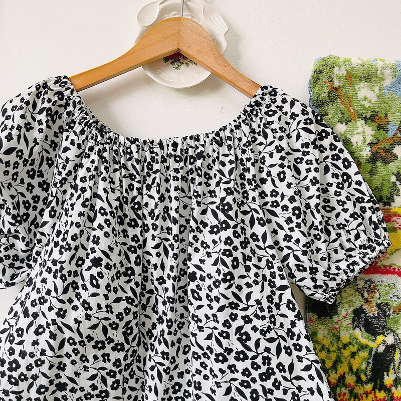 Áo xô tay bồng hoa nhí