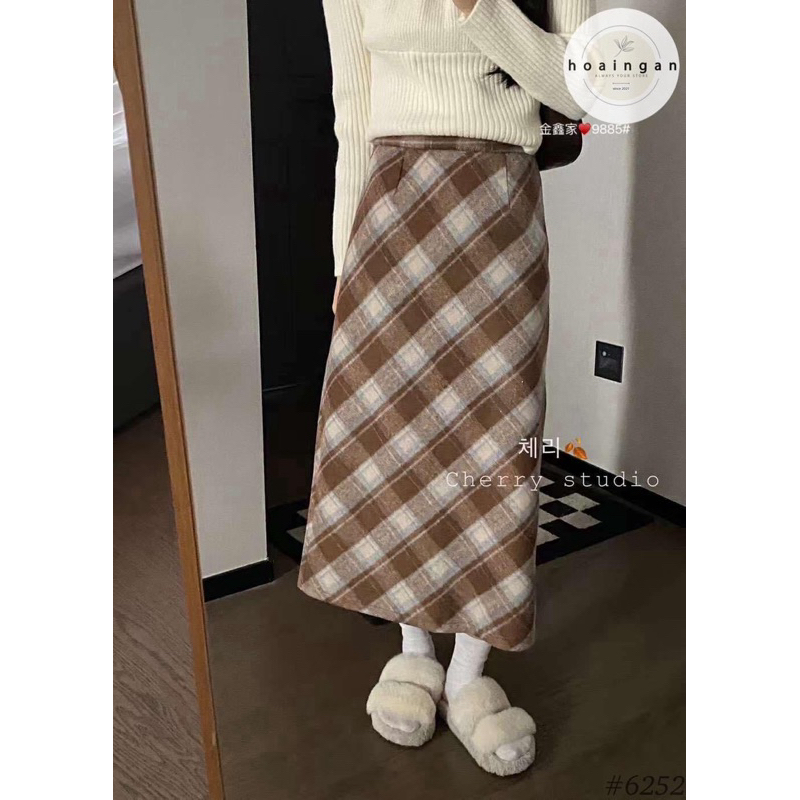 CHÂN VÁY DẠ KẺ DÁNG DÀI CẠP CAO HÀNG QCL1 MS17782