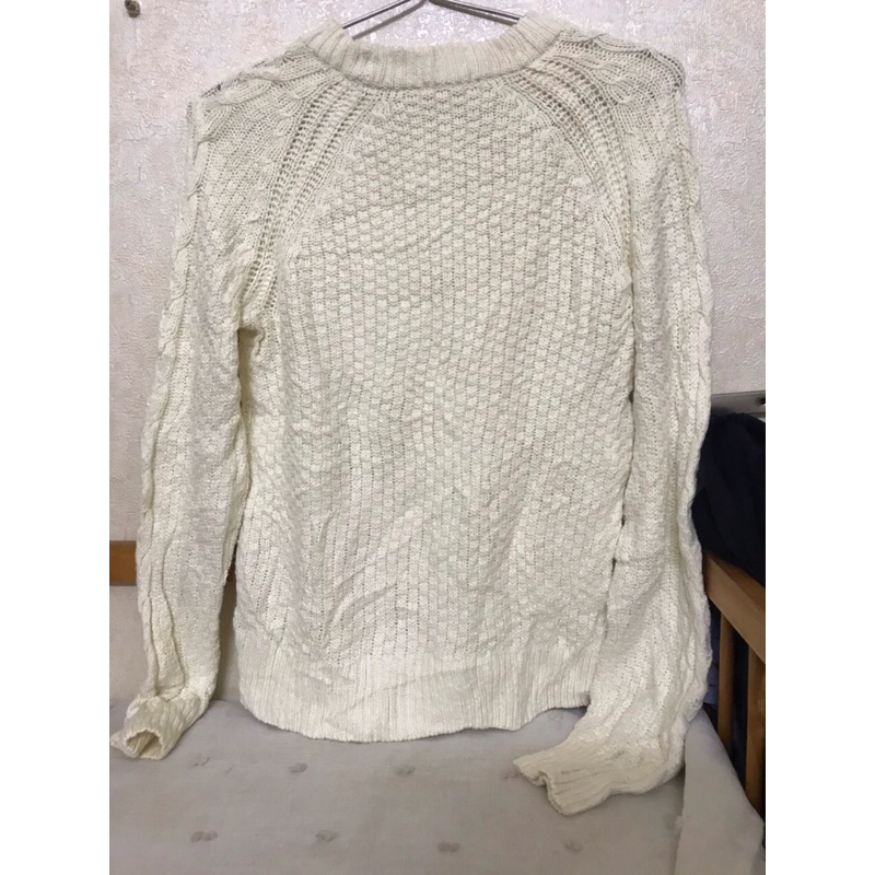 Áo len hiệu hiệu GU size S