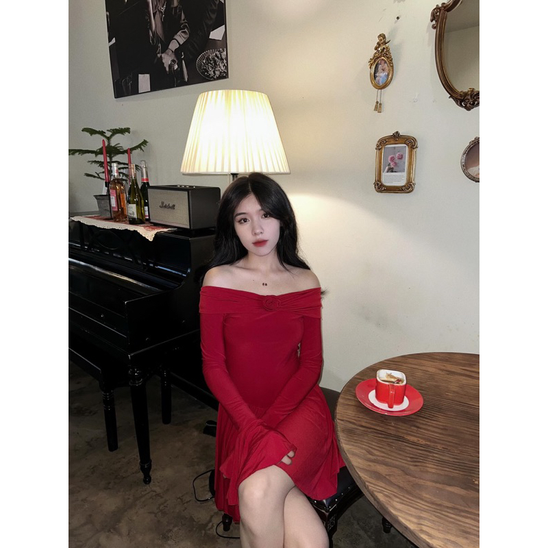 Váy xoè tay tiểu thư