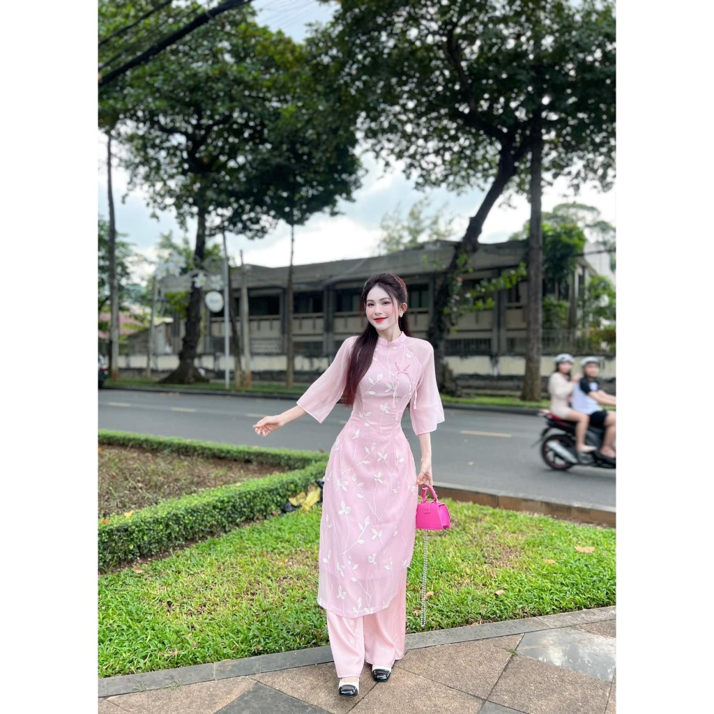 SET ÁO DÀI HỒNG ĐÍNH HOA TAY LỠ + QUẦN SUÔNG HỒNG
