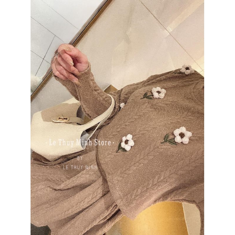 SET LEN THỪNG THÊU HOA CHÂN VÁY XẾP LY