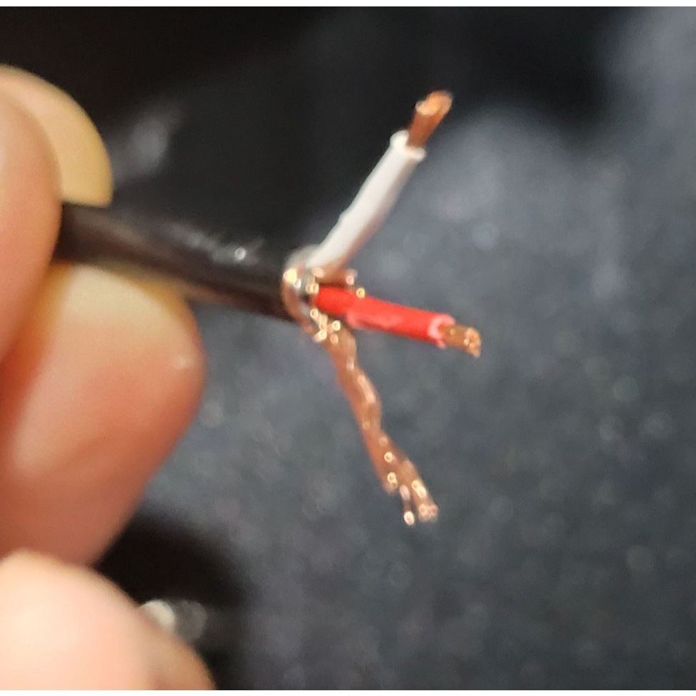 Công tắc đèn 3 dây có pat lắp chân gương