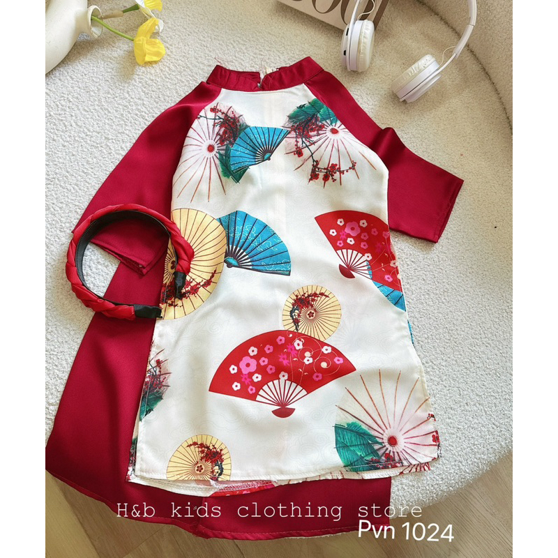 Áo dài hoạ tiết quạt bé gái