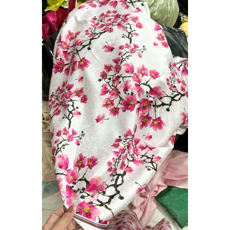 Gấm lụa Hoa Đào
