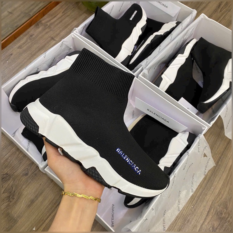 GIẦY THỂ THAO CAO CỔ NAM NỮ THIẾT KẾ  PHONG CÁCH CÁ TÍNH, HÀNG CAO CẤP, PHỐI ĐỒ SIÊU ĐẸP .