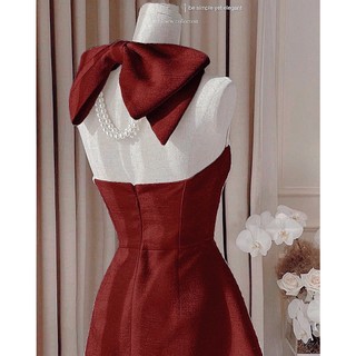 ĐẦM DÂY CỔ YẾM NƠ SAU