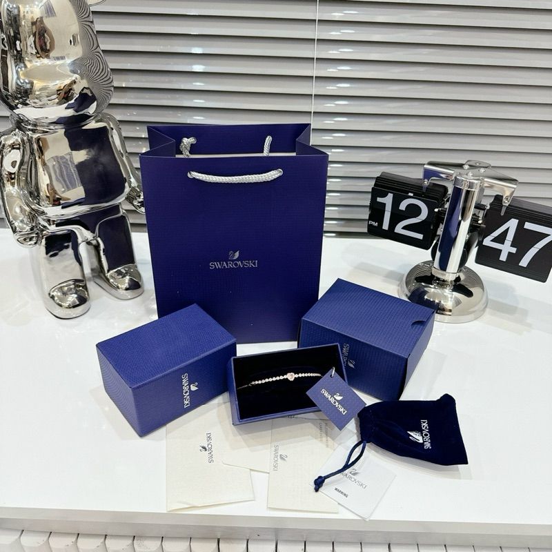 |nhymbagnwallet| Lắc tay S. đá trái tim