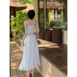 Set áo + chân váy trắng thanh khiết