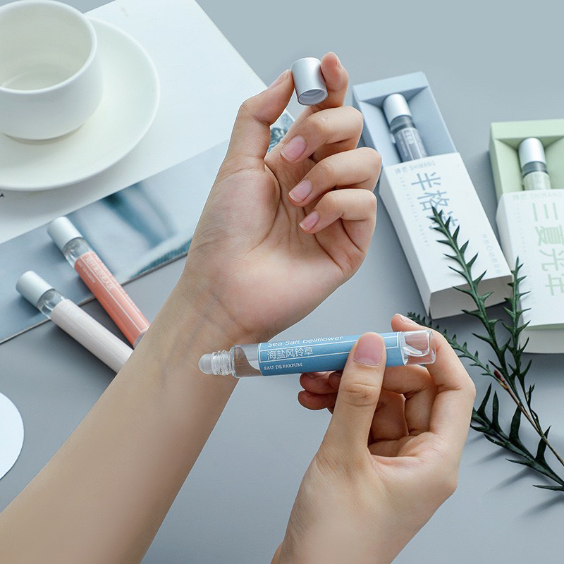 Nước hoa dạng ống lăn dễ thương tiện lợi 12ml