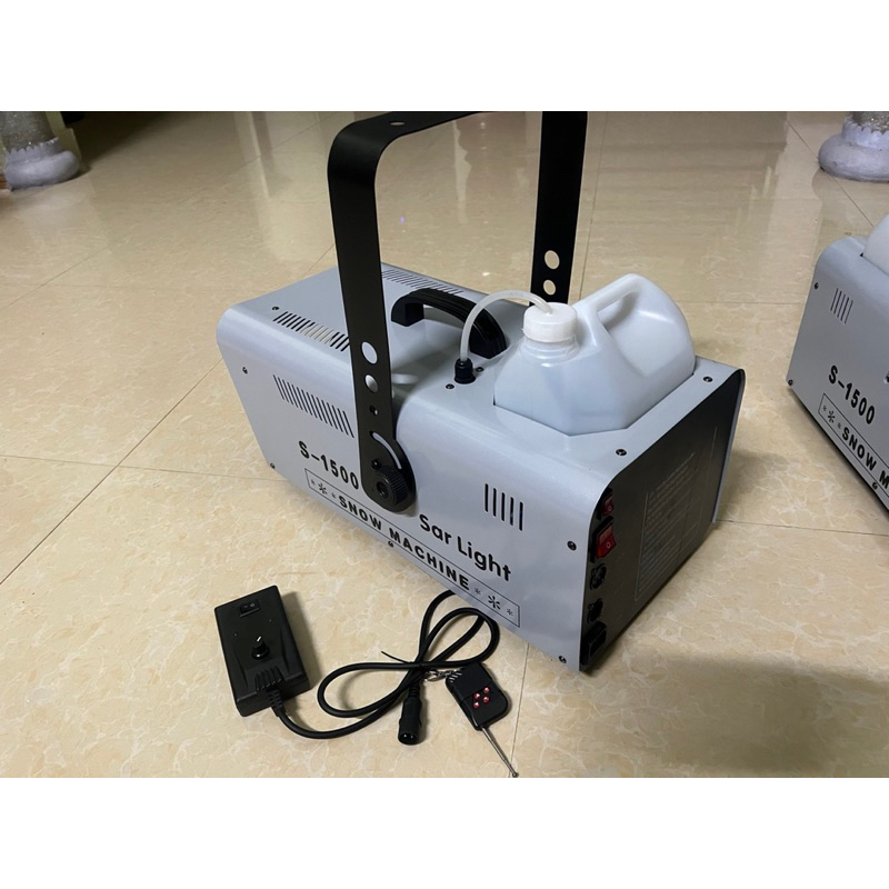 Máy phun tuyết 1500w