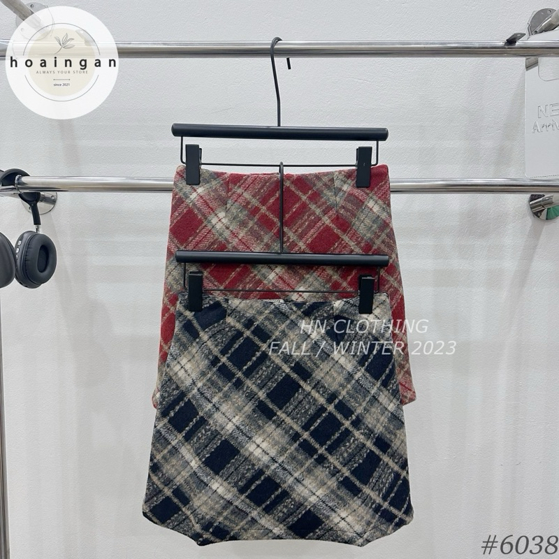 CHÂN VÁY DẠ KẺ CẠP CAO FROM BASIC HÀNG QC MS15781