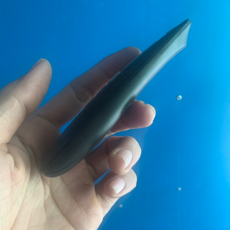 Remote đèn năng lượng mặt trời không rõ thông số