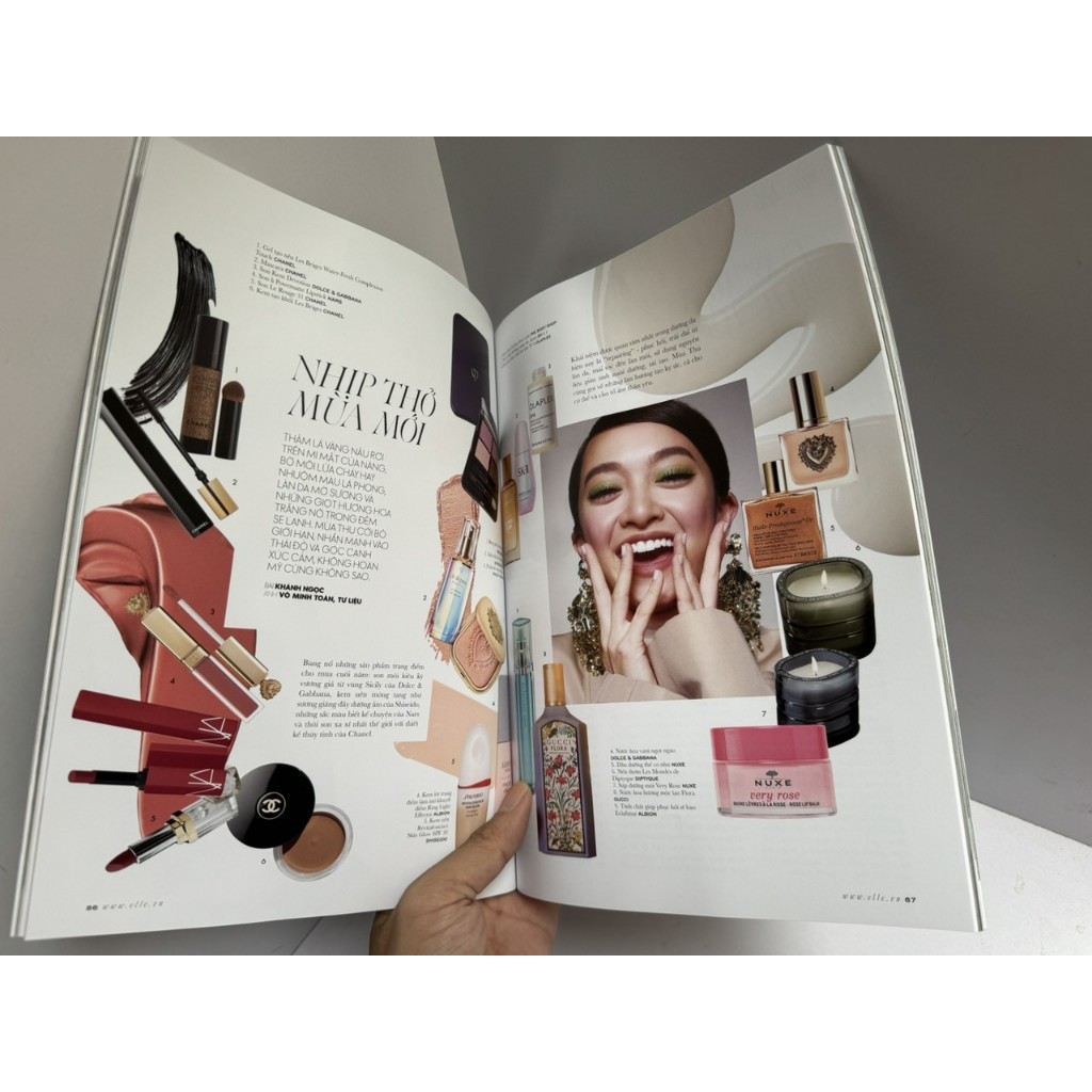 Sách -  Tạp chí phái đẹp ELLE tháng 10/2023 - Thanh Hằng  - NXB Thanh Niên