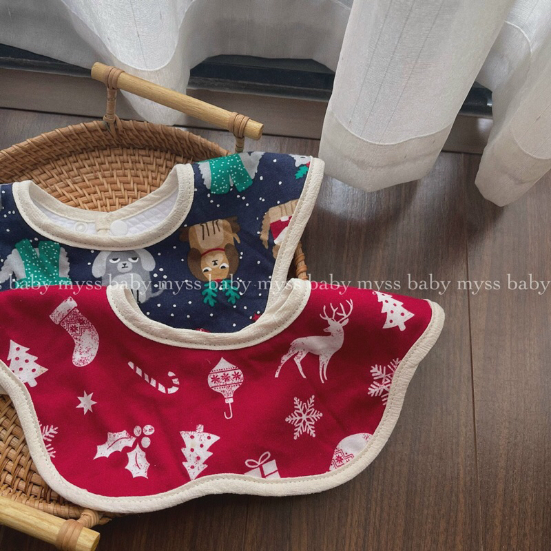 Yếm hoạ tiết Giáng sinh cho bé Myss Baby