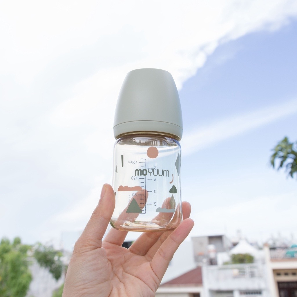Bình sữa moyuum premium họa tiết mây