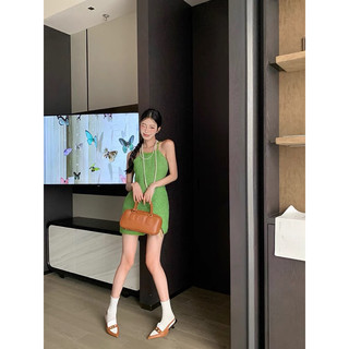 Đầm dạ Tweet cổ yếm