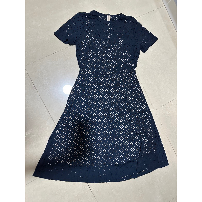 Đầm Maggy London vải cắt lazer siêu đẹp