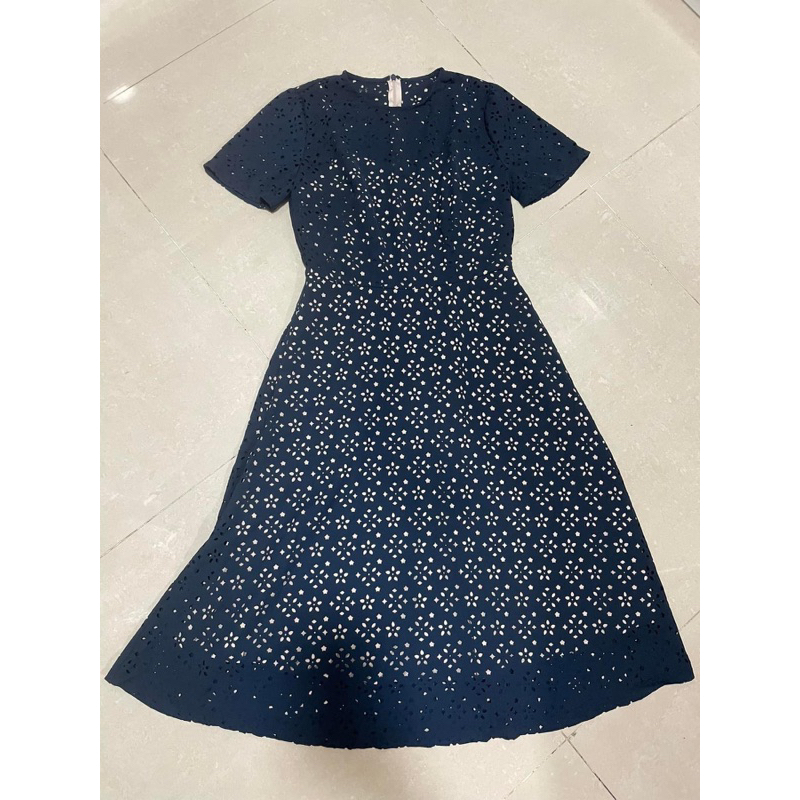 Đầm Maggy London vải cắt lazer siêu đẹp