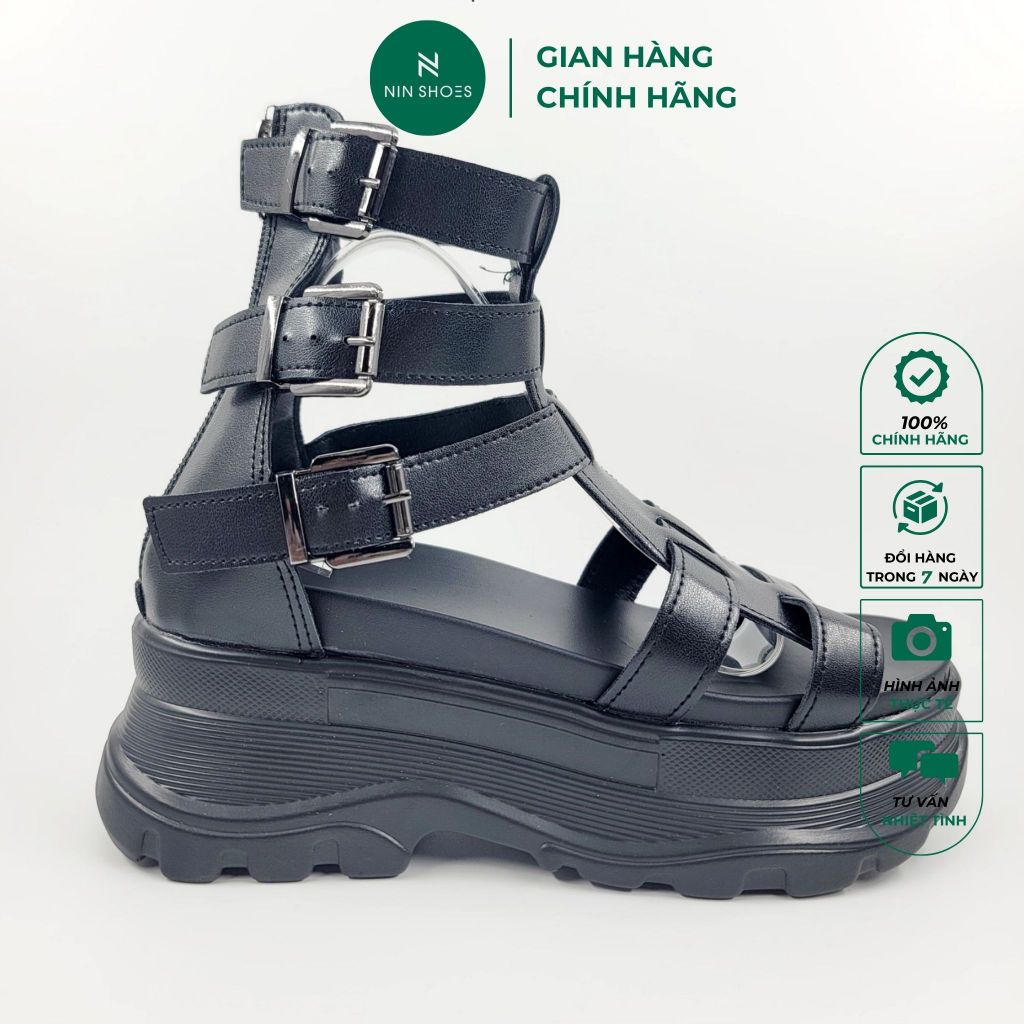 Sandal nữ Ninshoes giày chiến binh nữ đế răng cưa dáng học sinh quai đan kín 4 khuy bạc hông khóa kéo sau dây đan.