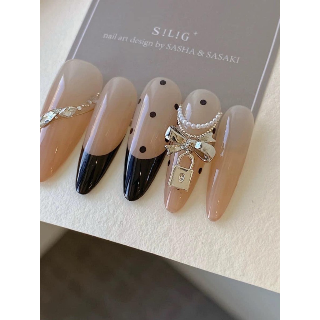 Set charm khóa Miss Dior 14v mix