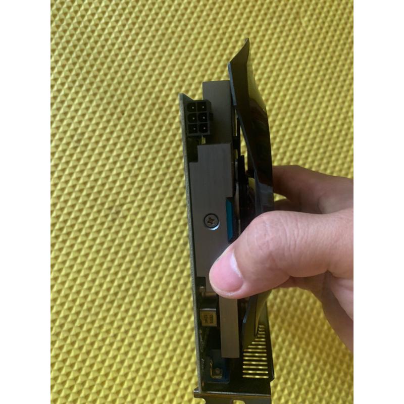 Card màn hình giga gtx650ti-1G