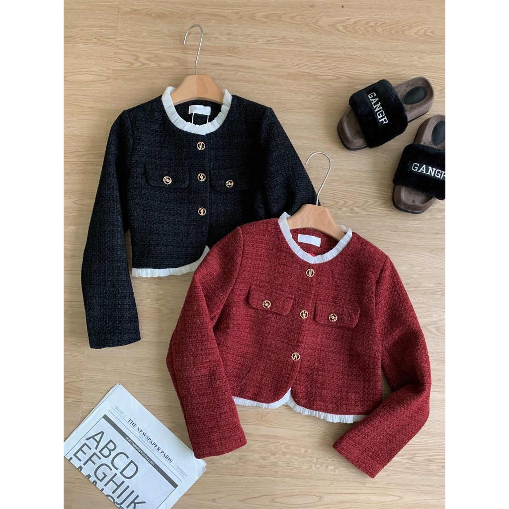 : Áo Khoác Dạ Tweed 2 Màu Đỏ, Đen Phối Viền Bèo 2 Lớp Đệm Vai Cẩn Thận  Lollaye