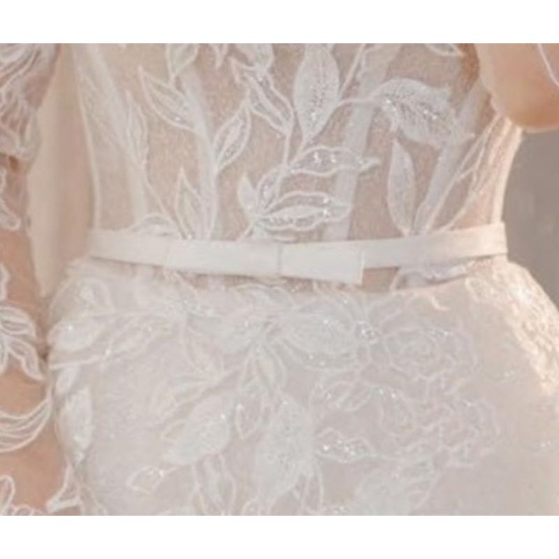 Ống tay hoa lá lúp hoa lá dây nịt nơ