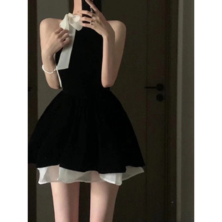 ĐẦM ĐEN CỔ YẾM PHỐI VOAN NƠ CỔ💦