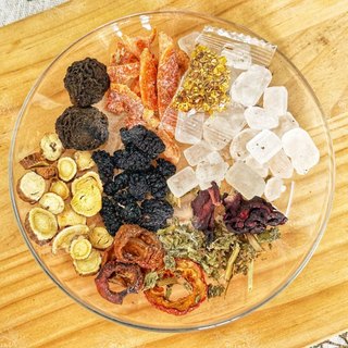 Trà mơ bát bảo 8 vị - hộp 5 set
