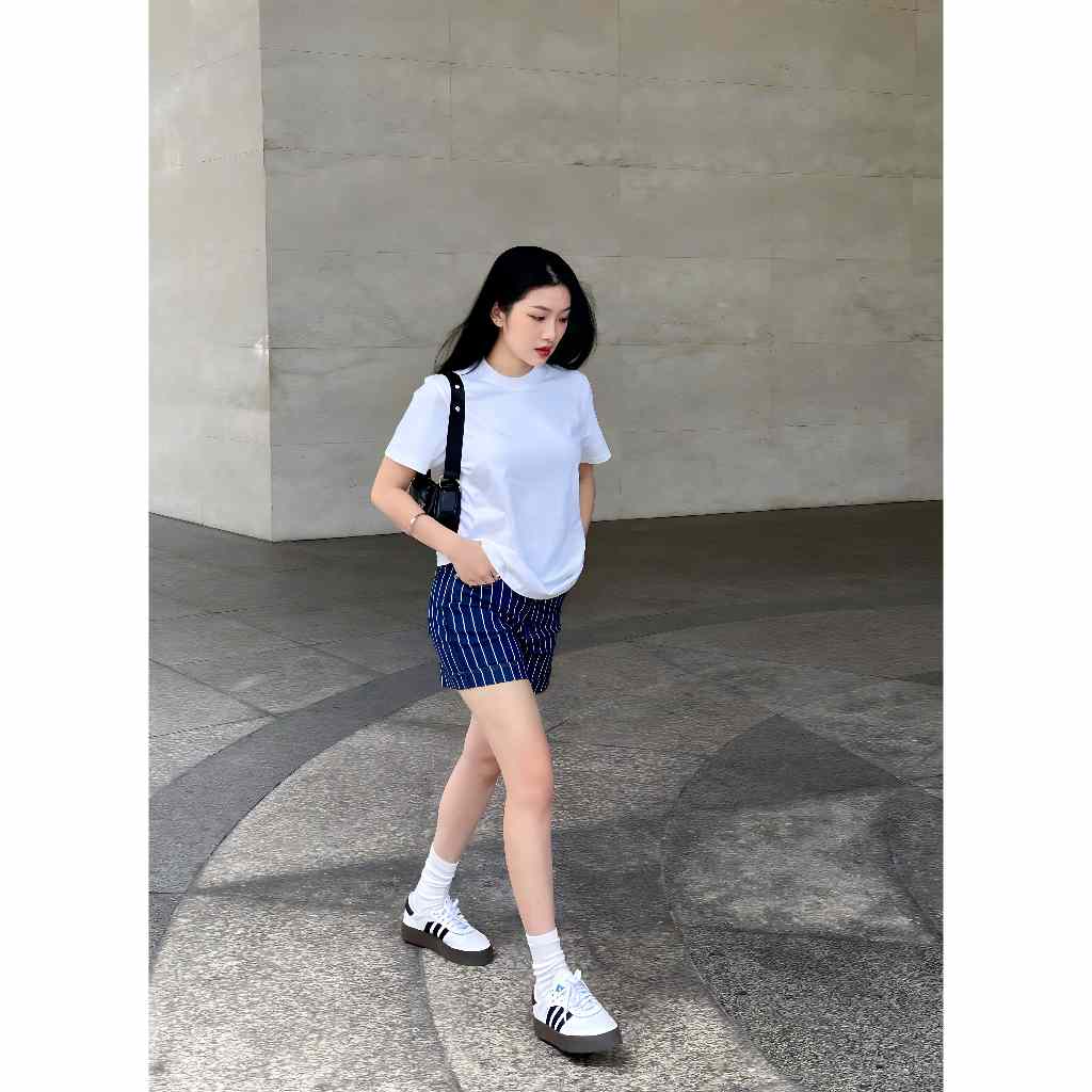 Quần short jeans nữ lưng cao màu xanh sọc co giãn vừa phải HEYBEE HJ1447